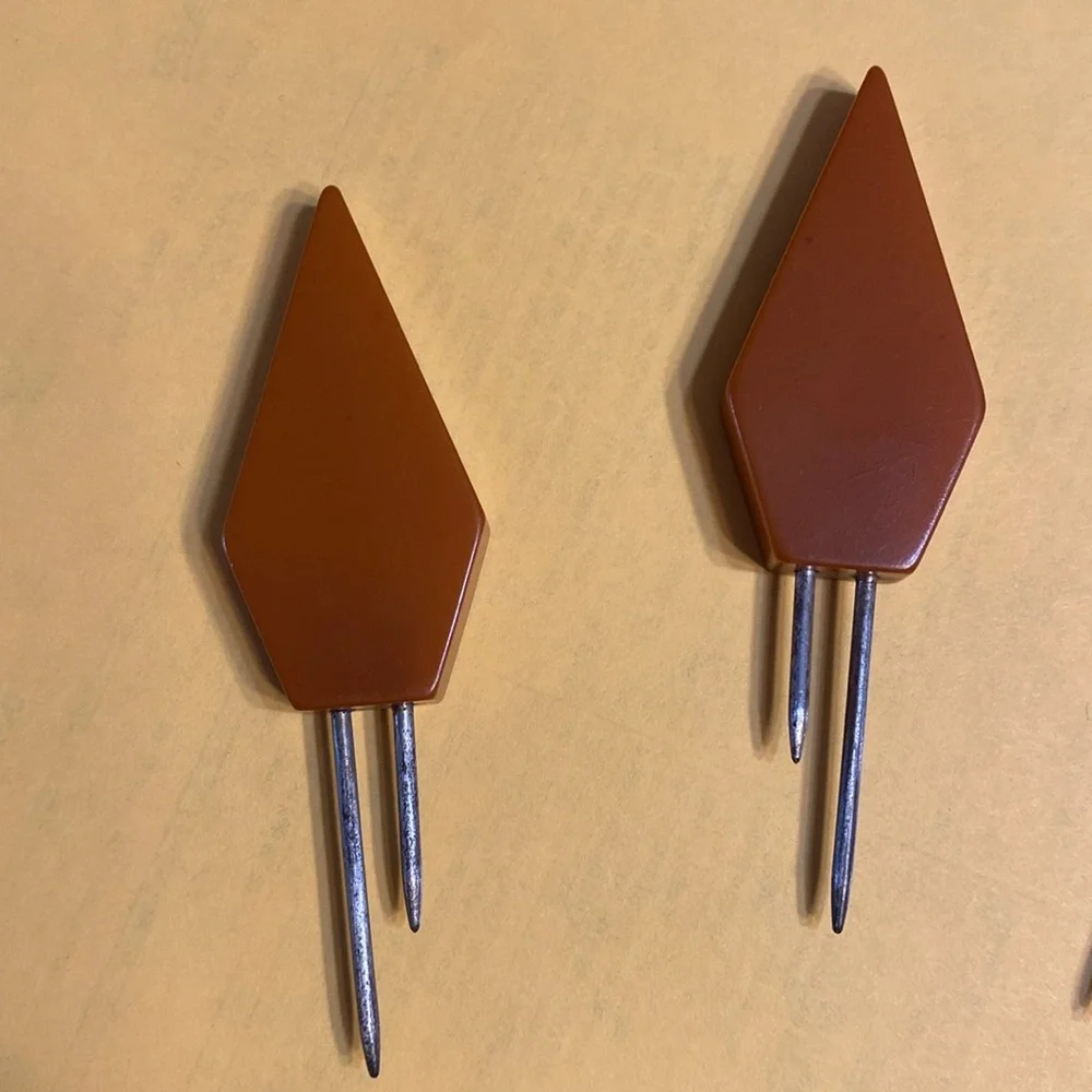 Vintage Butterscotch Bakelite Corn Cob Holders